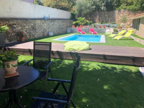 Villa avec piscine privée nimes